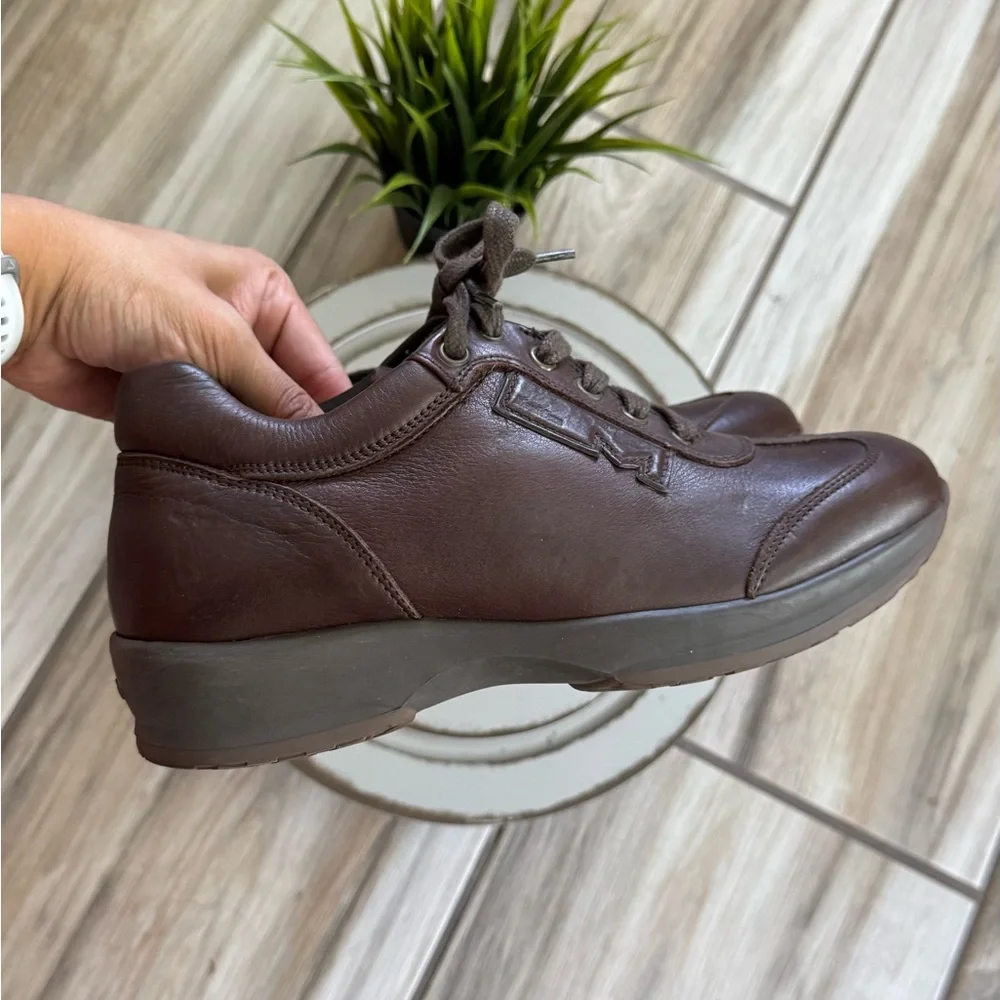 MaxMara Leather Lace‑Up Sneakers Brown Women's US 6 Brown‎ Leather Casual